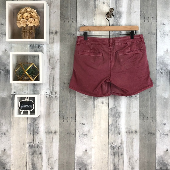 American Eagle | Stretch Midi Shorts - Picture 2 of 5